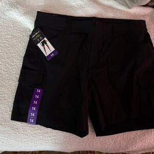NWT Eddie Bauer Summer Trail Shorts Womens 14 Cargo Pockets Outdoor Hiking Black
